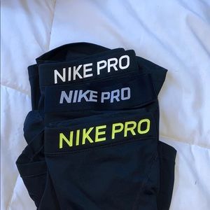 3pairs of Nike pros !